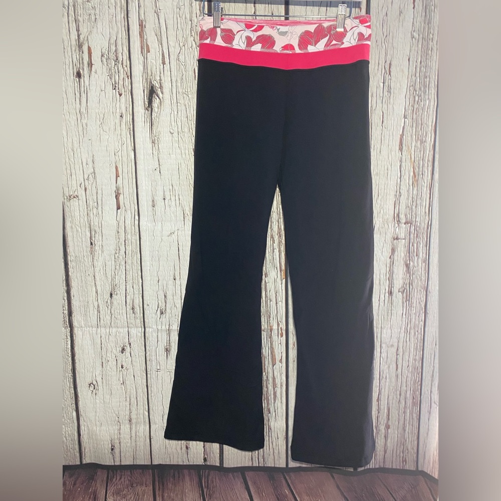 Lululemon Groove Pant Reversible Black Nano Stripe Floral